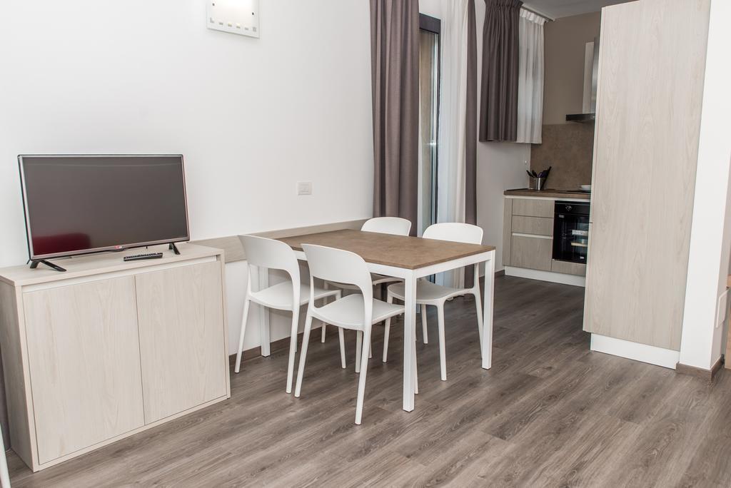 ヴァレンナResidenza Luiginaアパートメント 部屋 写真
